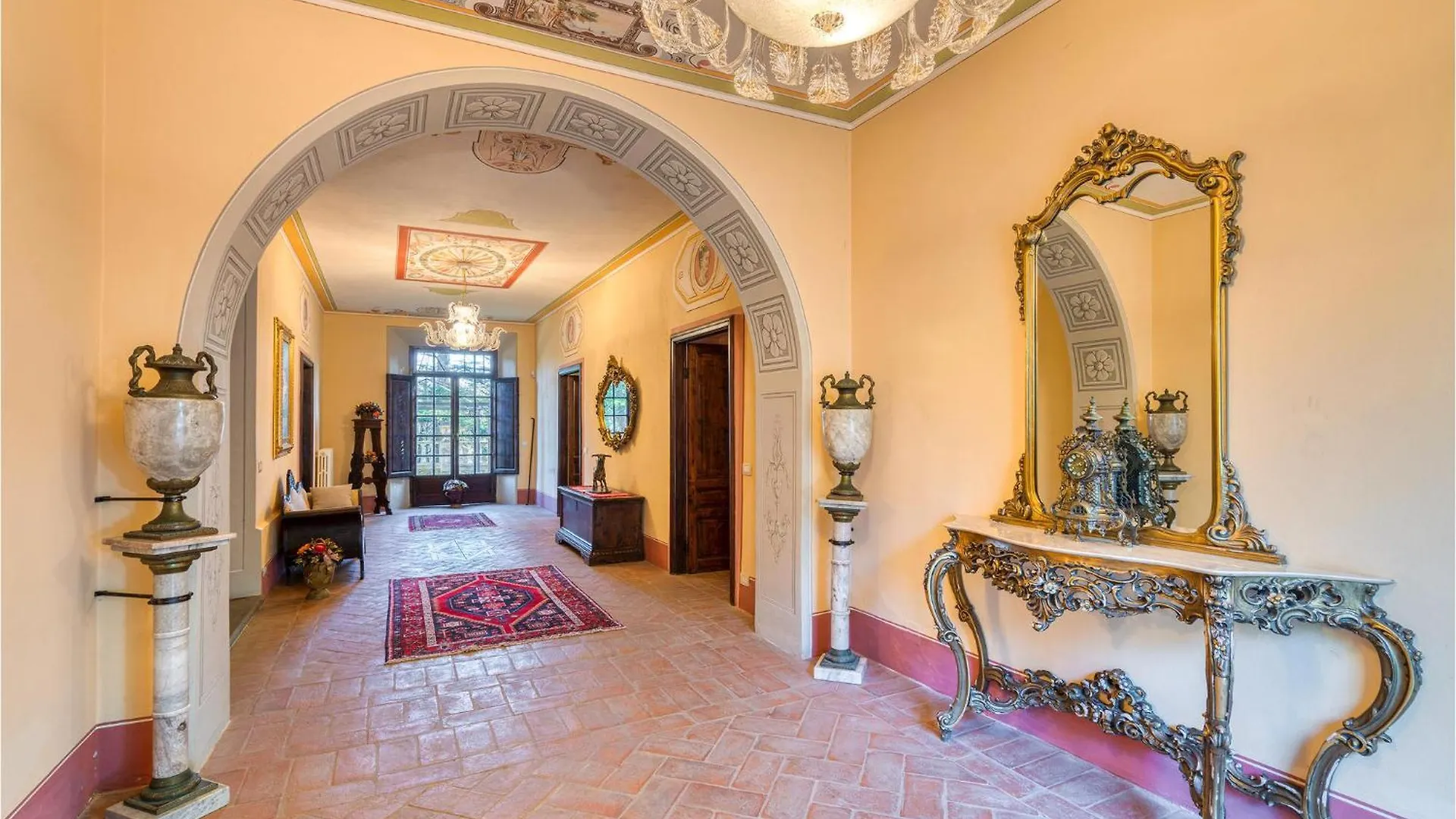 Villa Pieve, Лучиньяно