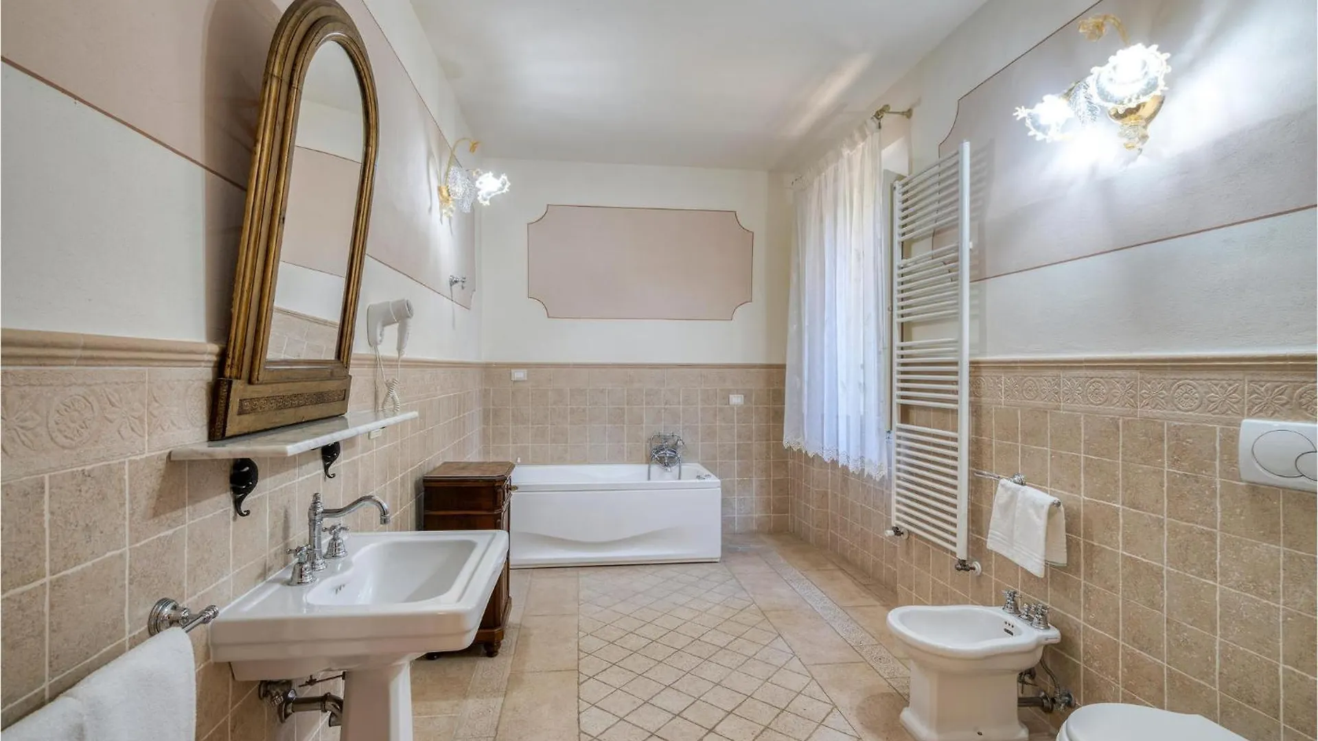 Дом отдыха Villa Pieve, Лучиньяно Италия